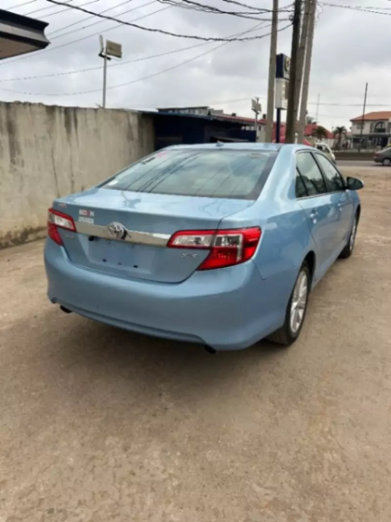 Toyota Camry   - 2007