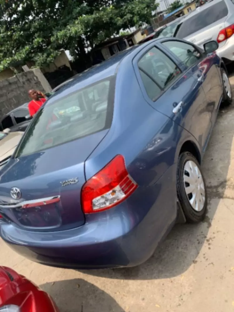 Toyota Yaris   - 2008
