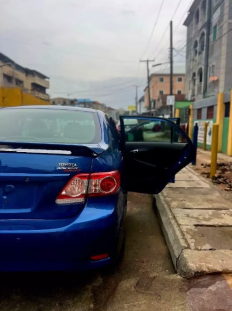 Toyota Corolla   - 2013