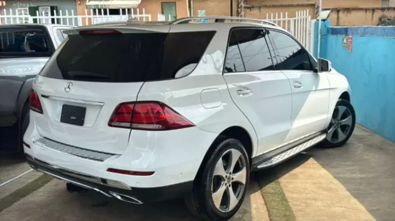 Mercedes-Benz GLE 350