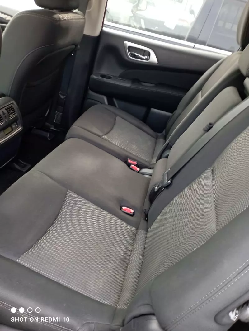 Nissan Pathfinder   - 2017