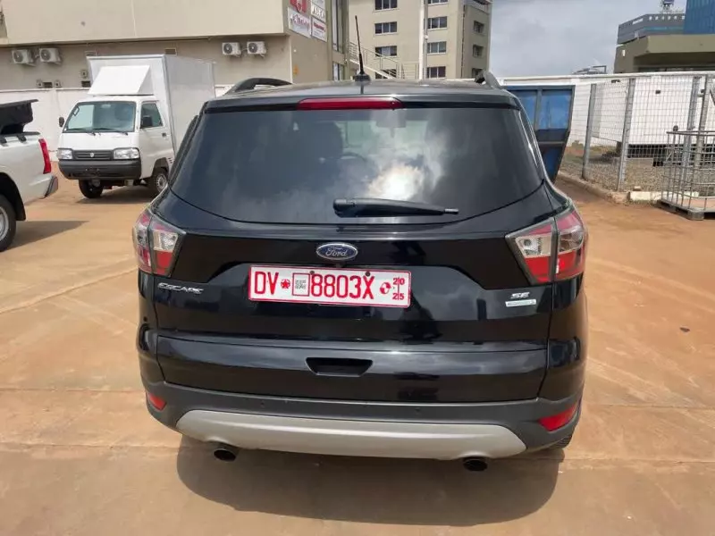 Ford Escape   - 2017