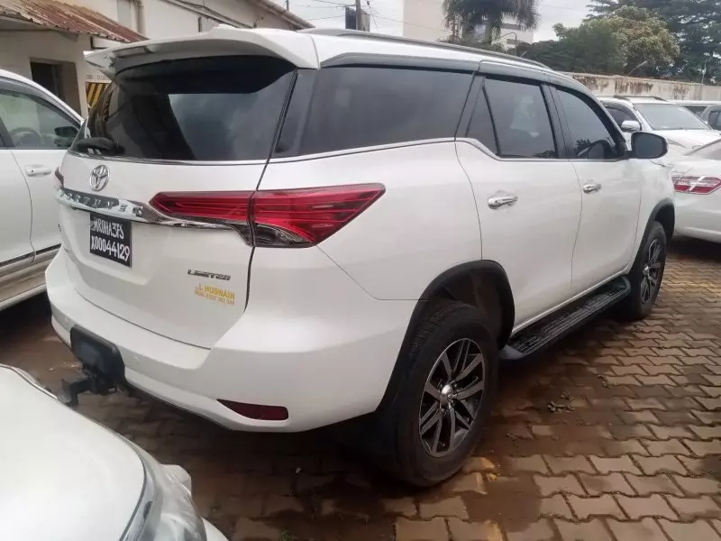 Toyota Fortuner