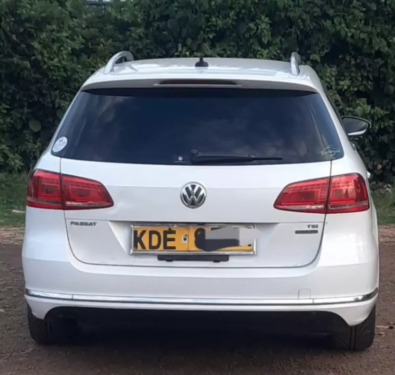 Volkswagen Passat   - 2014