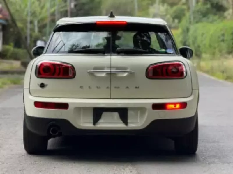 MINI Cooper Clubman