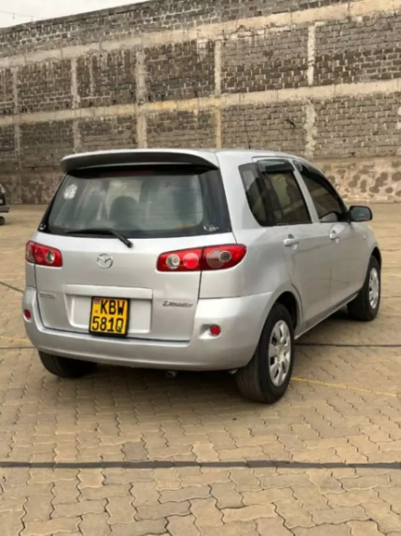 Mazda Demio   - 2006