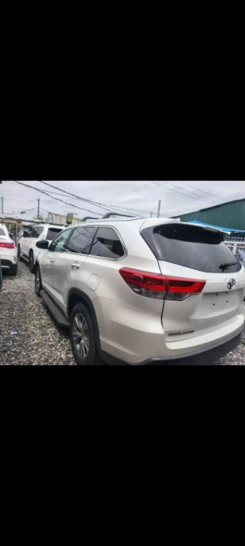 Toyota Highlander   - 2015