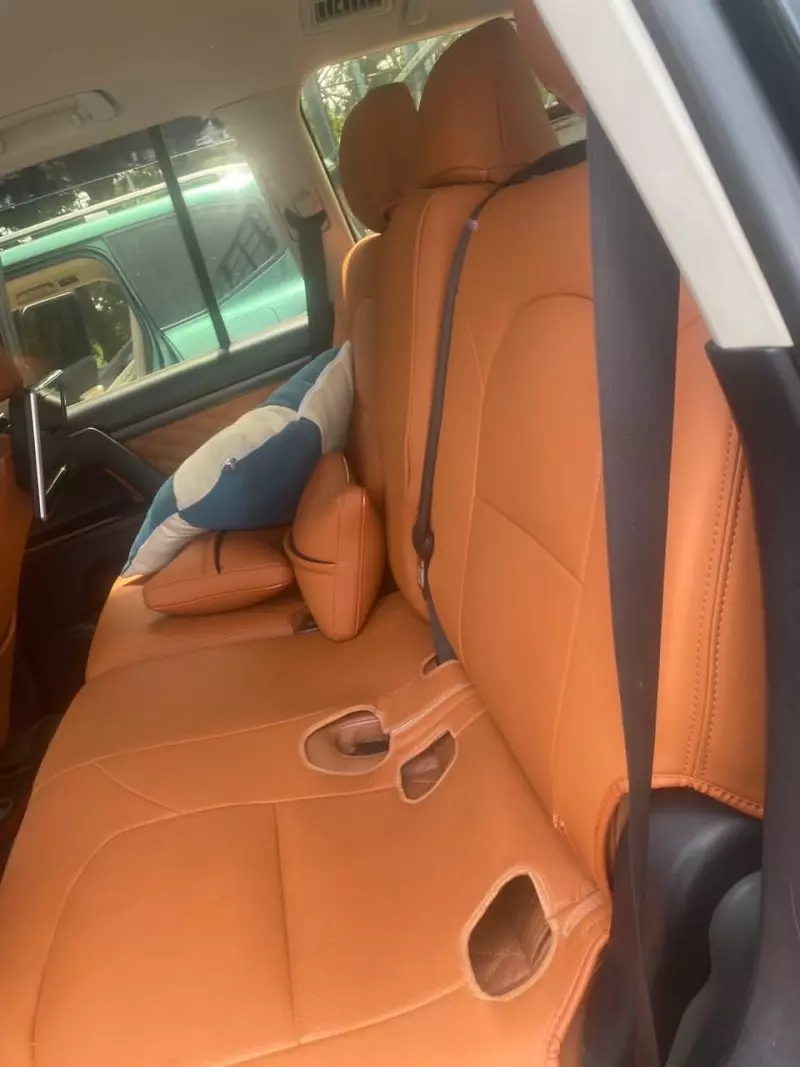 Toyota Land Cruiser GXR   - 2019
