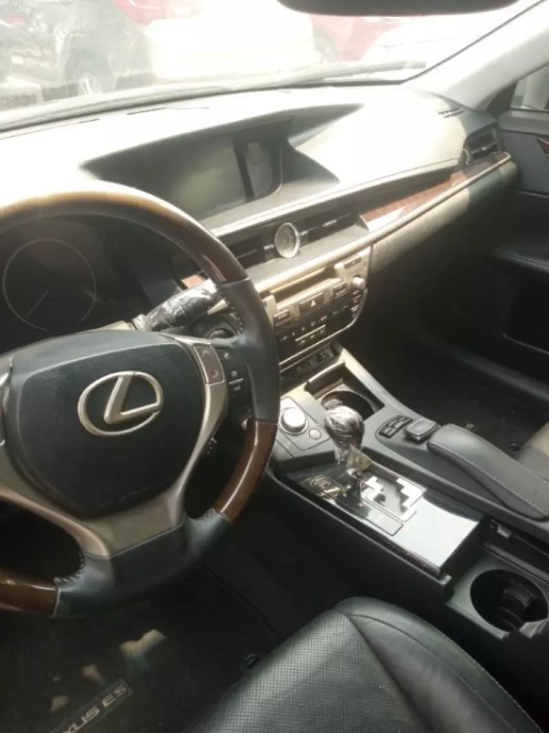 Lexus ES - 2015