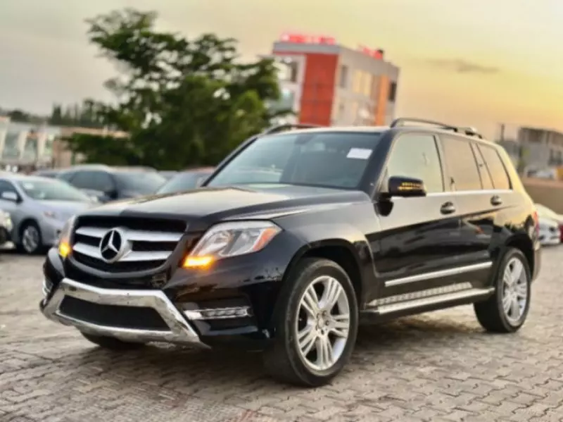 Mercedes-Benz GLK 350   - 2014