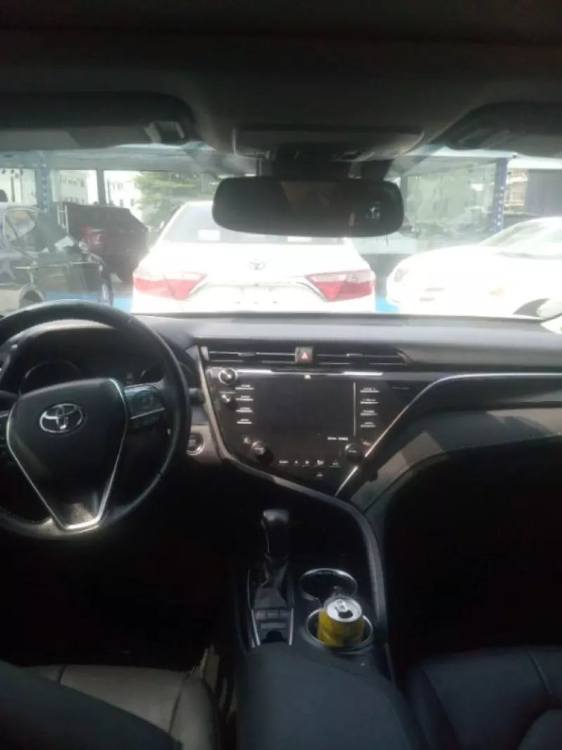 Toyota Camry   - 2017
