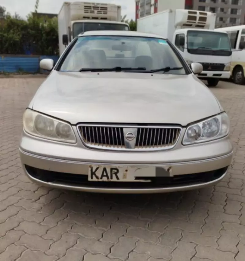 Nissan Bluebird   - 2003