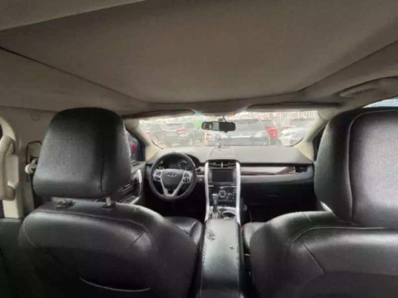 Ford Edge 3.5L    - 2011