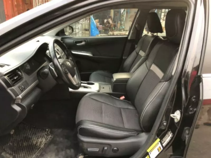 Toyota Camry   - 2014