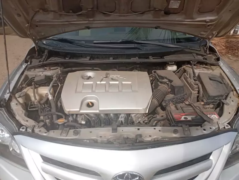 Toyota Corolla   - 2010