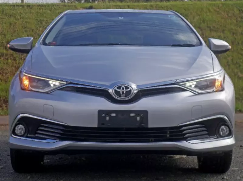 Toyota Auris   - 2017
