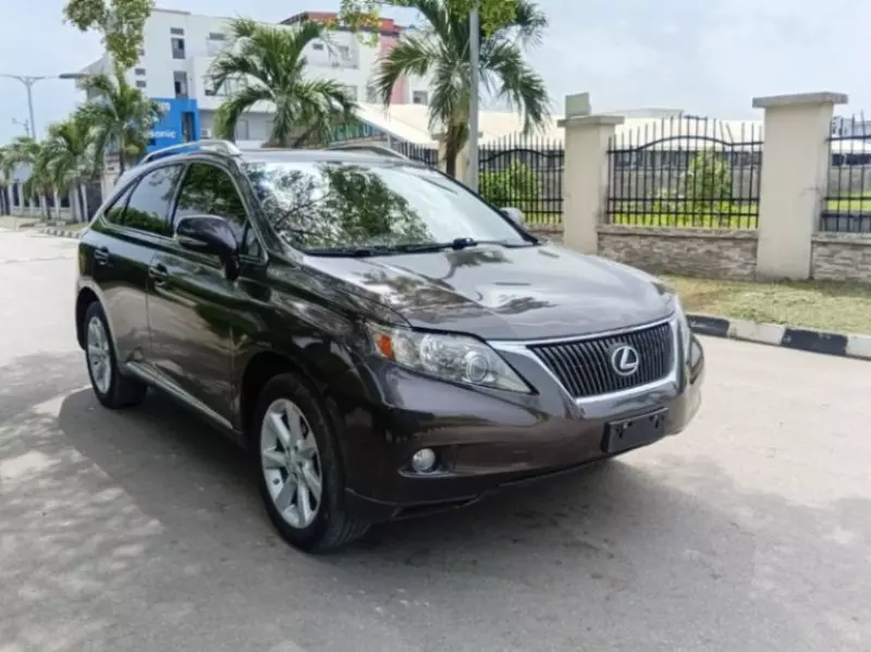 Lexus RX - 2010