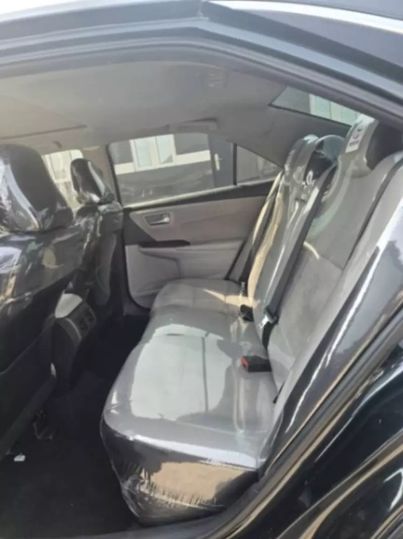 Toyota Camry   - 2016