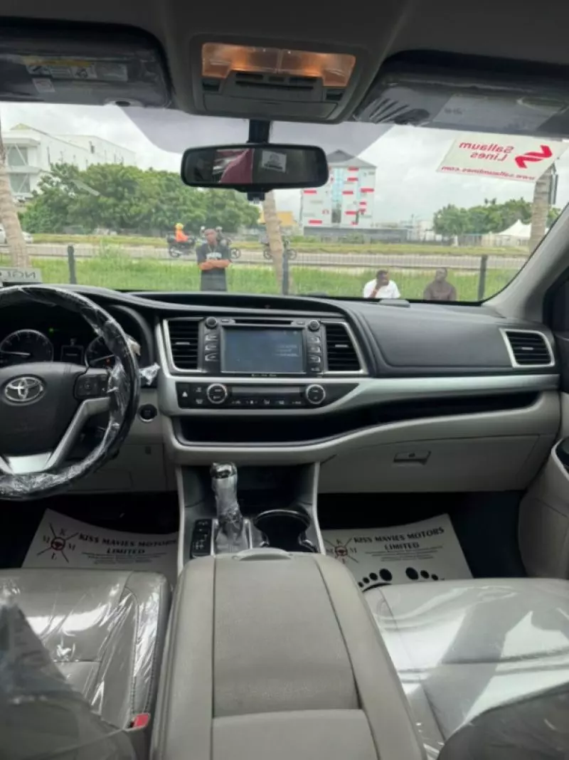 Toyota Highlander - 2017