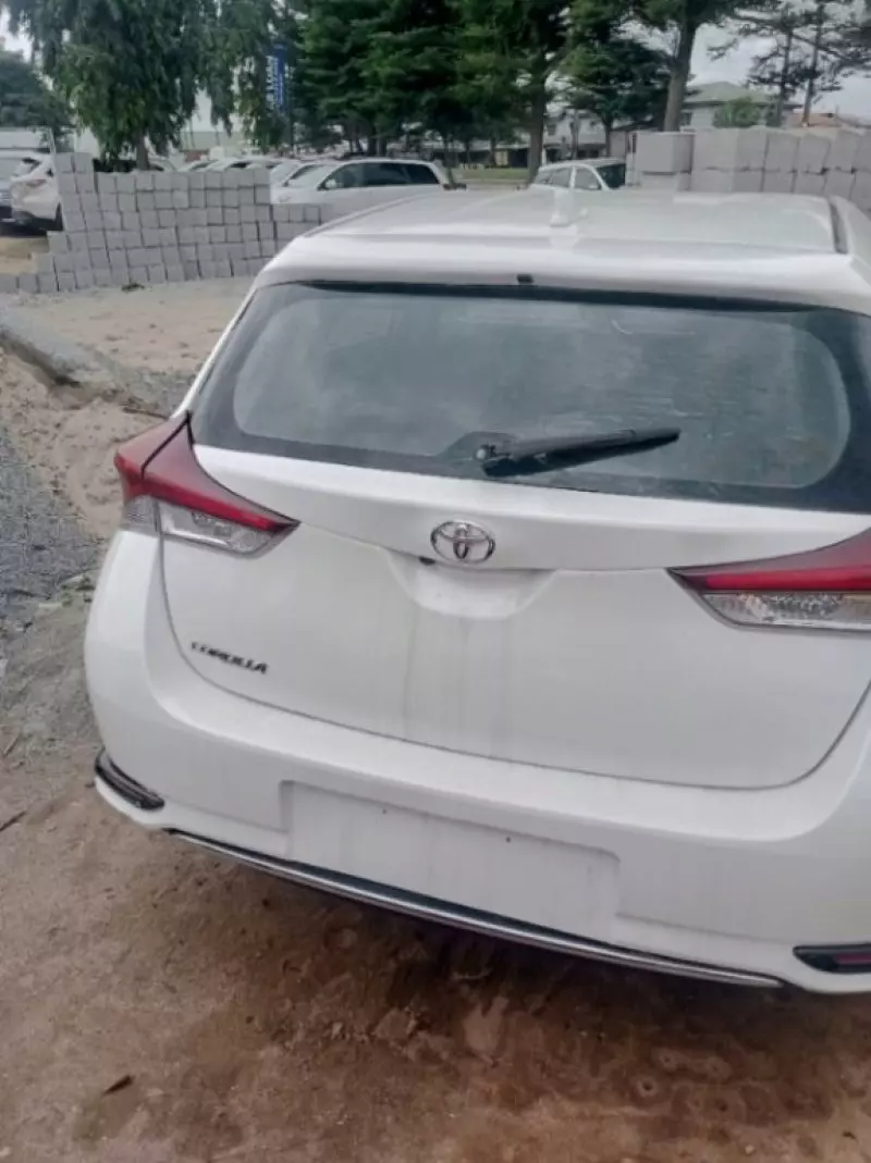 Toyota corolla   - 2018