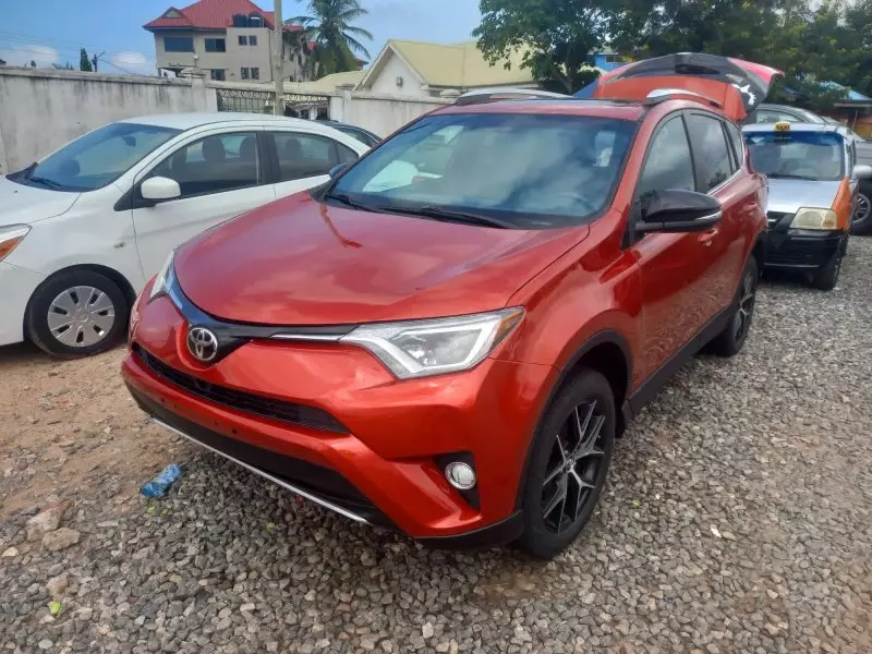 Toyota RAV 4   - 2016