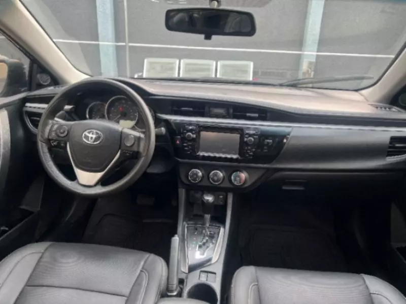 Toyota Corolla   - 2016