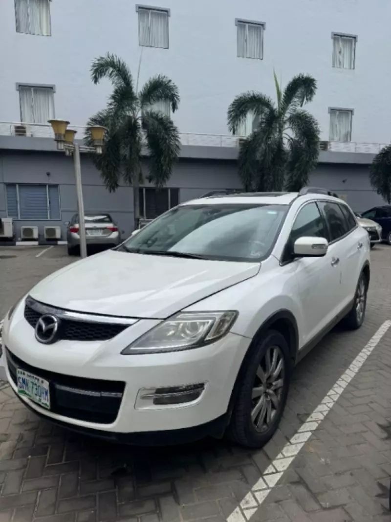 Mazda CX-9   - 2009
