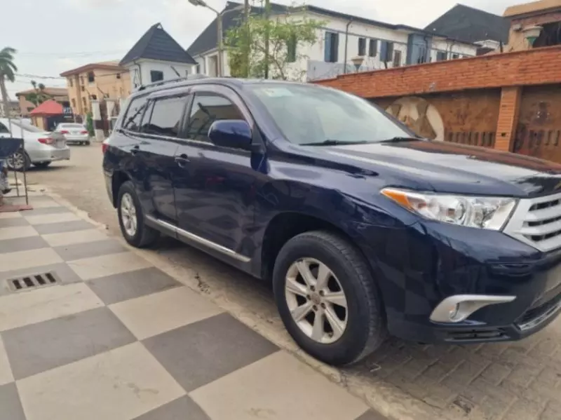 Toyota Highlander - 2013