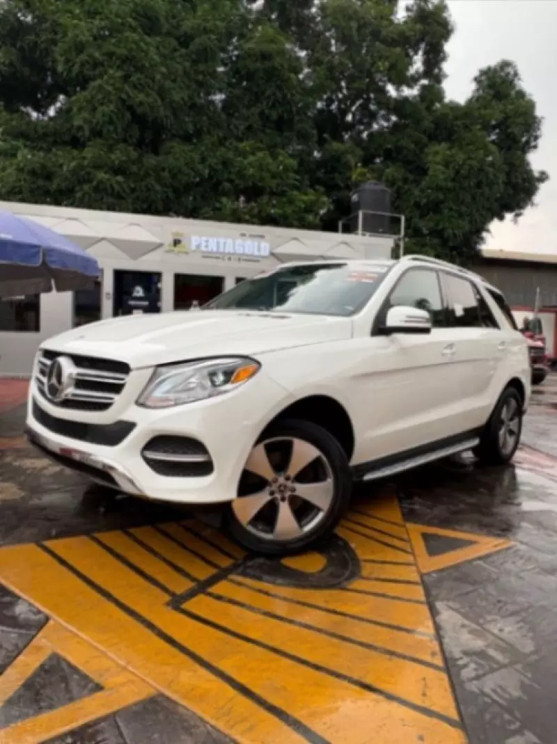 Mercedes-Benz GLE 350   - 2016
