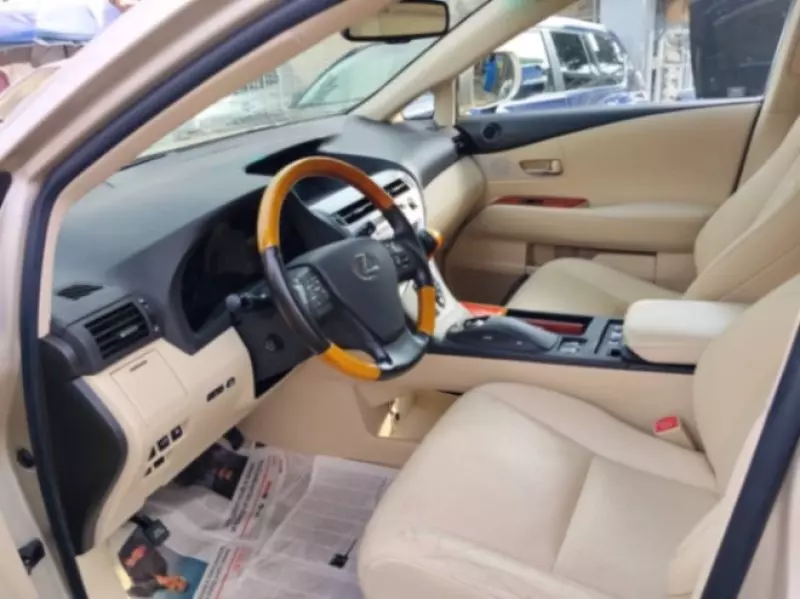 Lexus RX   - 2011