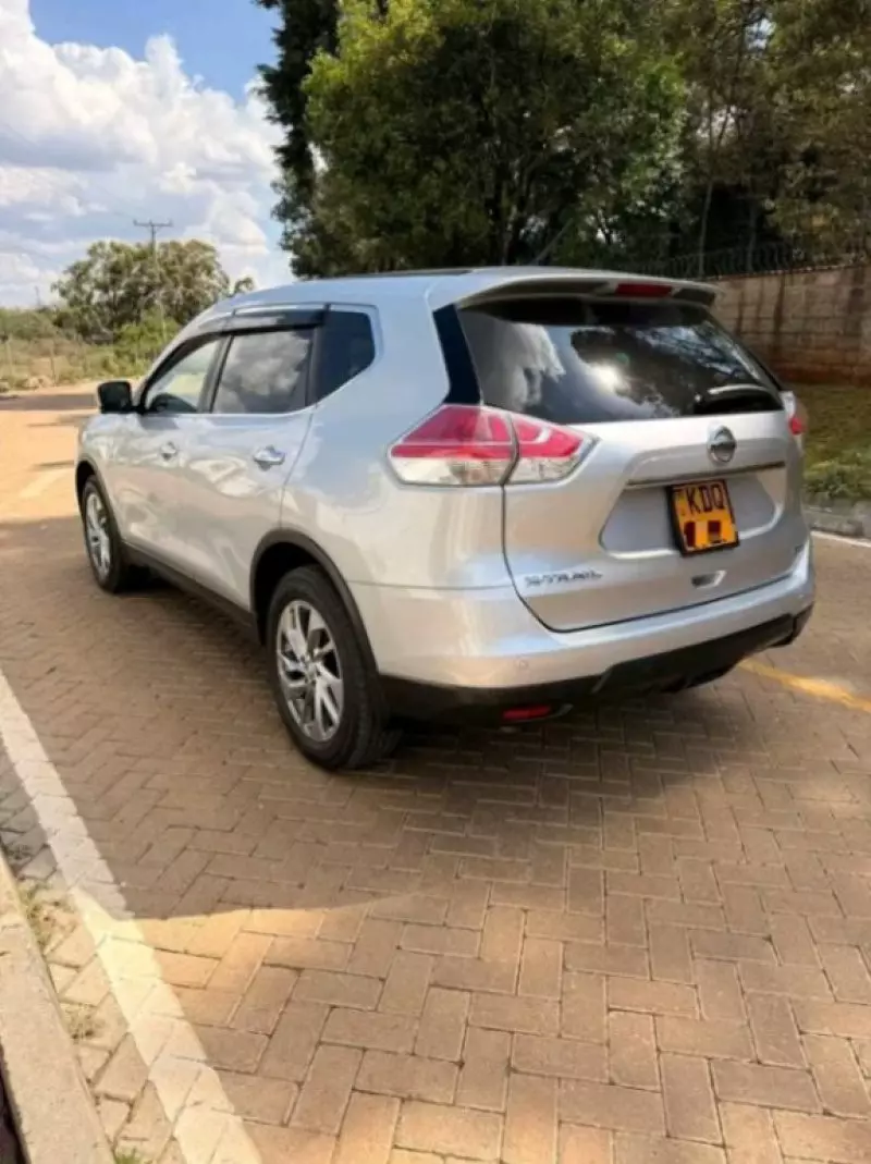Nissan X-Trail   - 2017