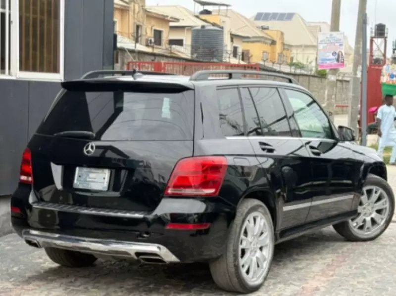 Mercedes-Benz GLK 350   - 2013
