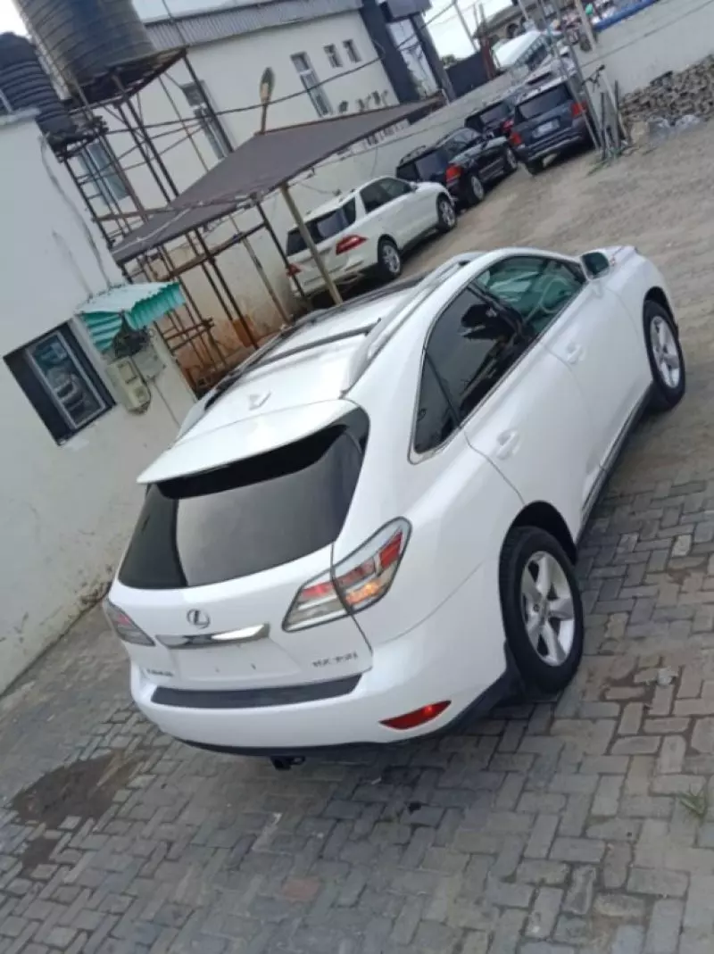 Lexus RX 350   - 2010