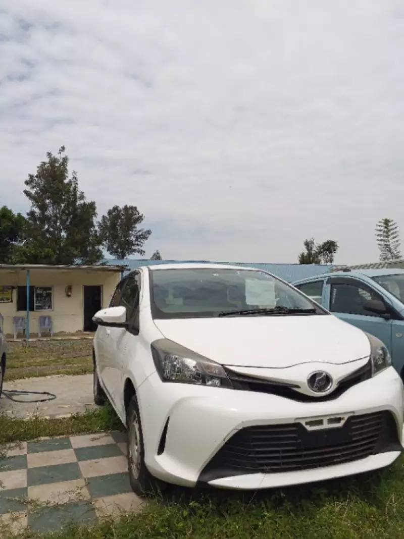 Toyota Vitz Jewela   - 2016