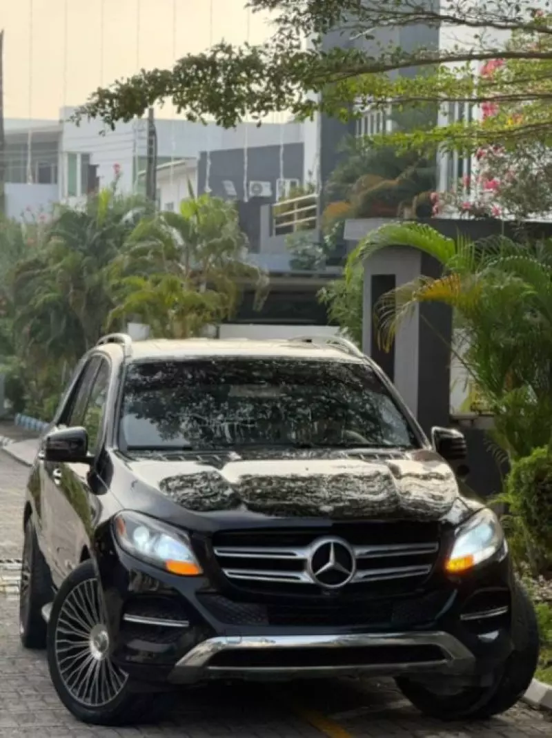 Mercedes-Benz GLE-Class