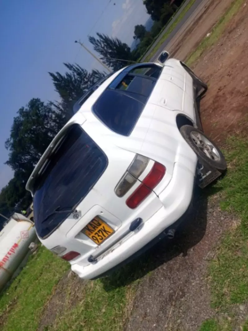 Toyota corolla   - 1997