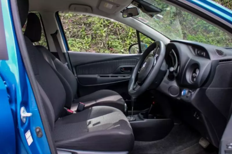 Toyota Vitz Hybrid   - 2017