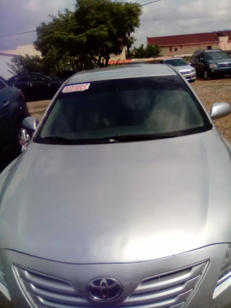 Toyota Camry   - 2007