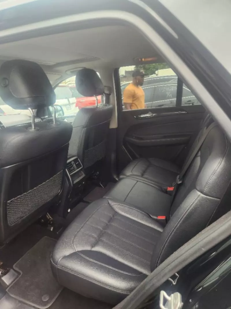 Mercedes-Benz GLE 350   - 2016