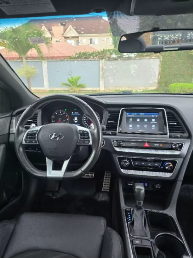 Hyundai Sonata - 2019