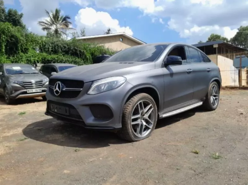 Mercedes-Benz GLE 400   - 2017