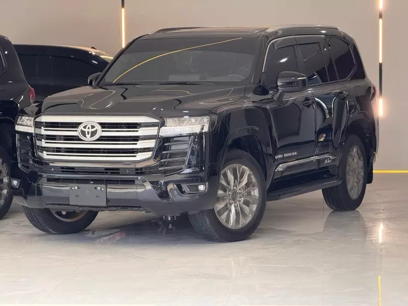 Toyota Land Cruiser   - 2024