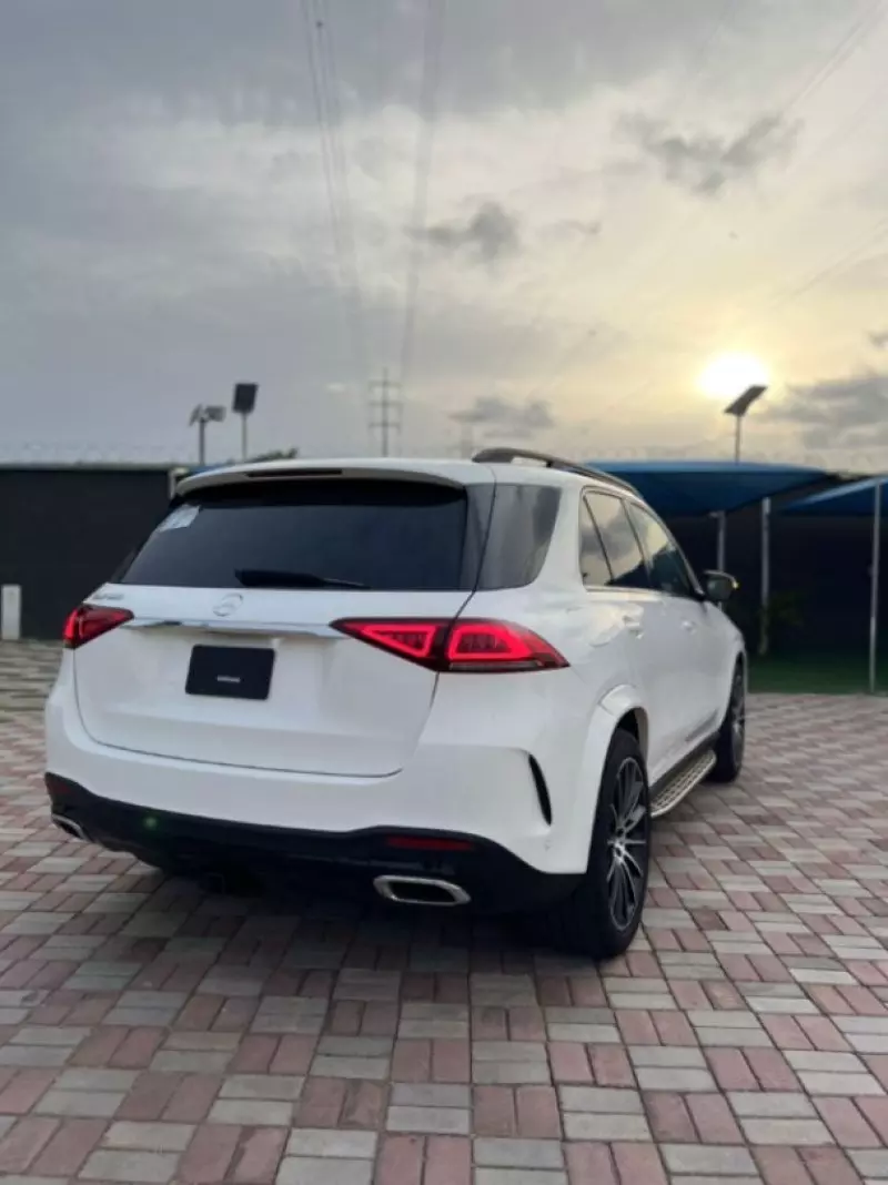 Mercedes-Benz GLE 350   - 2021