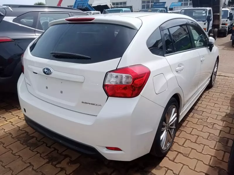 Subaru Impreza   - 2015