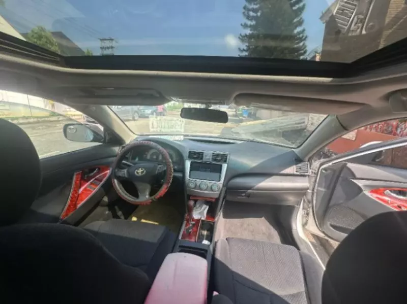 Toyota Camry   - 2008