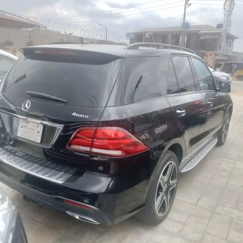 Mercedes-Benz GLE 350   - 2018