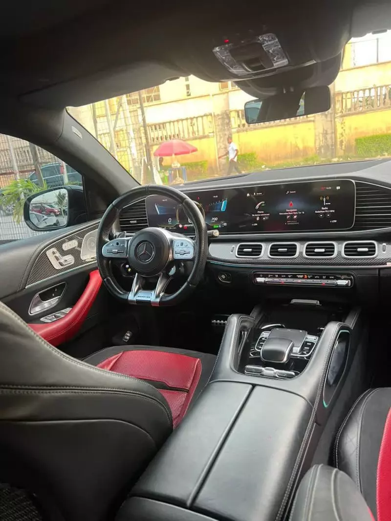 Mercedes-Benz GLE 53 AMG   - 2021