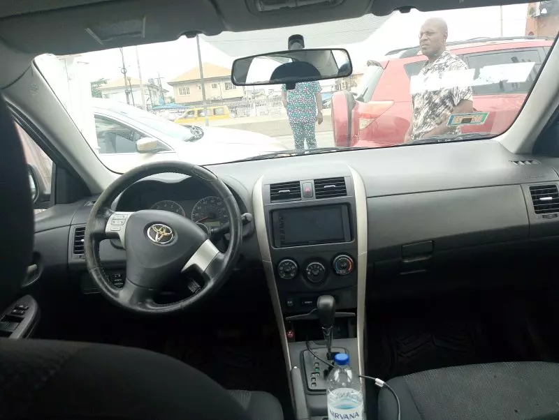 Toyota Corolla Sport   - 2009