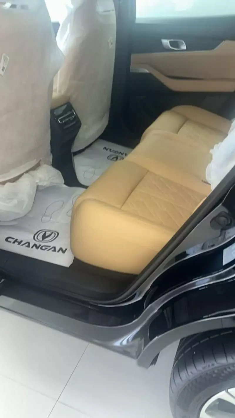 CHANGAN Uni-k   - 2026