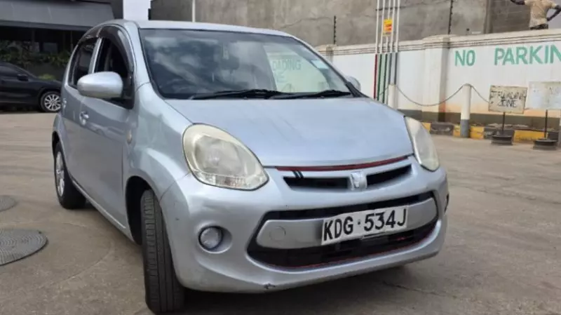 Toyota Passo   - 2014